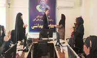 تقدیر معاون بهداشت وزارت بهداشت از مراقب سلامت مرکز خدمات جامع سلامت سید جمال الدین شهرستان نظرآباد