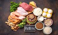 رژیم‌ غذایی با تنوعی از گروه‌های غذایی انتخاب کنید